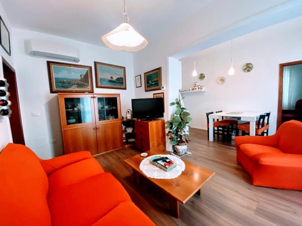 Casa Isma Lejlighed Cecina  Eksteriør billede